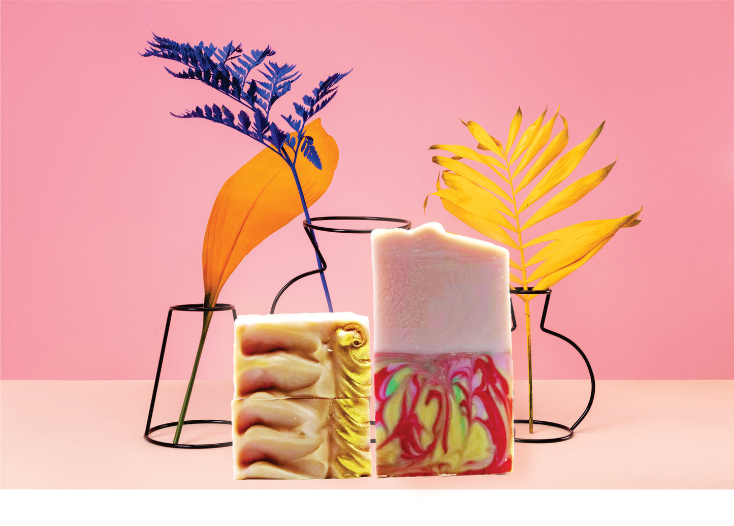 Peachy Kiss Artisan Soap - PinkFlamingoCandle